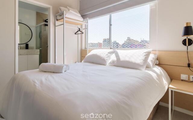 Studio bem localizado no centro de Floripa EVA105