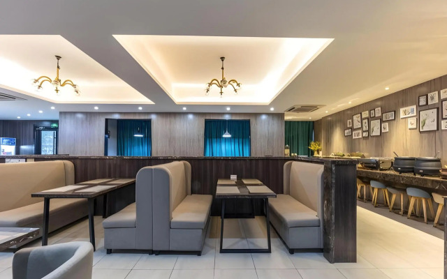 Home Inn Neo (Dafeng Renmin South Road Mingdu Pedestrian Street Branch)