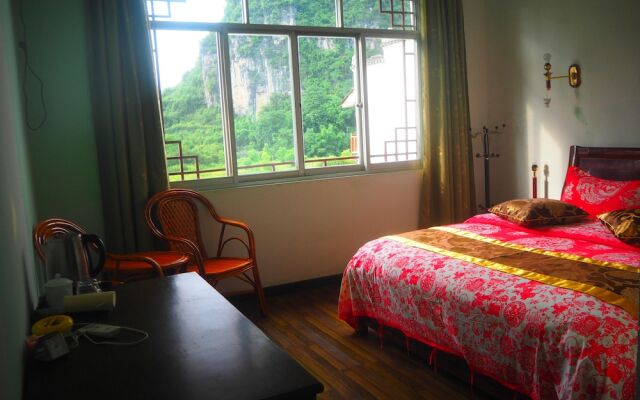 The Yangshuo Moon Resort