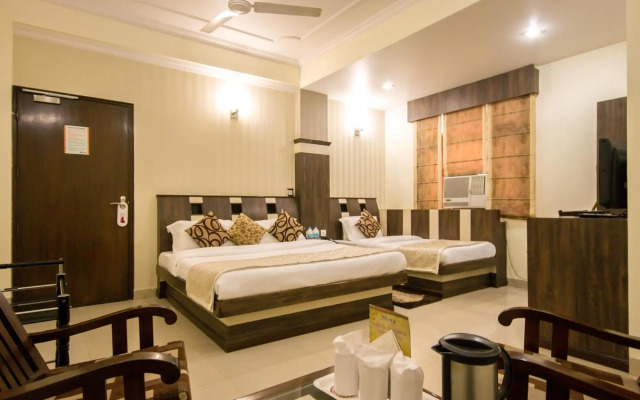 Hotel Grand Park Inn