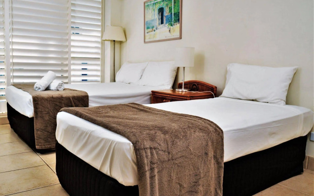 Seacrest Beachfront Holiday Apartments