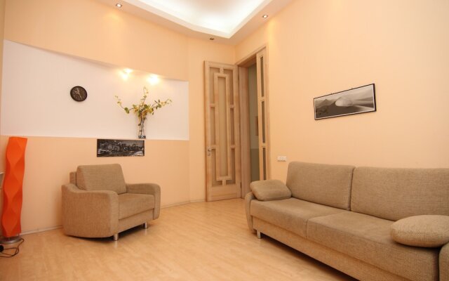 Apart Hotel on 24 Preobrajenskaya Street