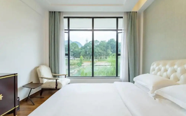 Leading Men Hotel