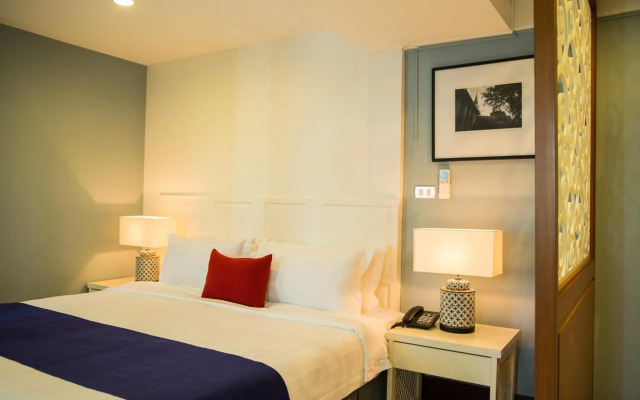Nandha Hotel