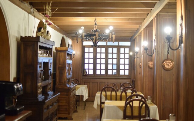 Hotel Ambassador