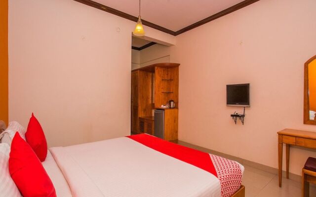 OYO 3496 Dass Suites