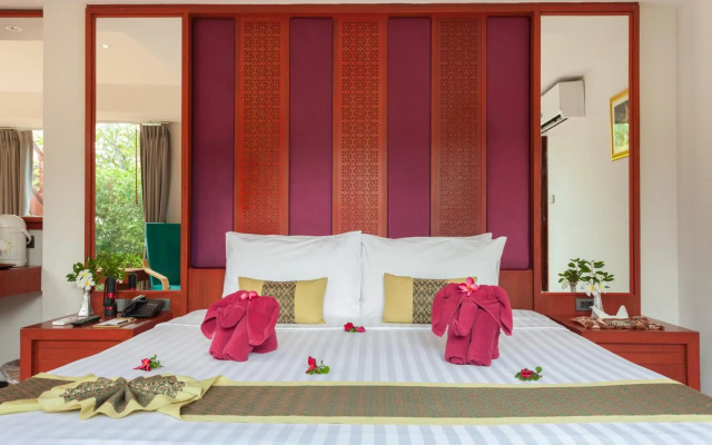 P. P. Erawan Palms Resort
