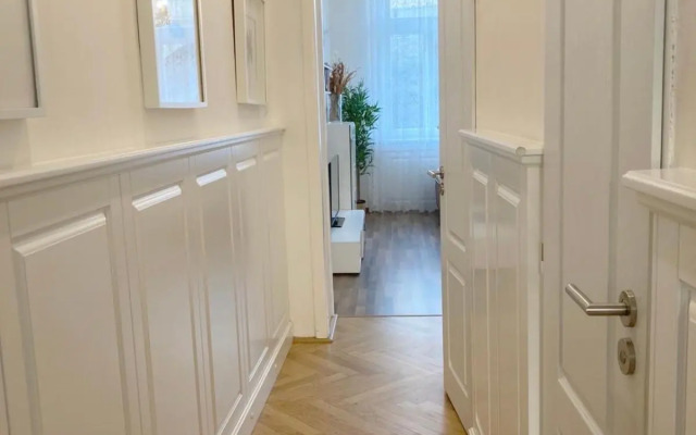 Three Rings Apartments