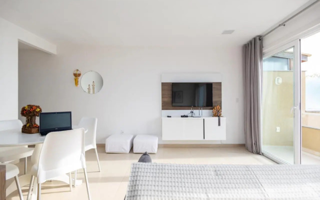 Apartamento com vista Cond. Orla 22
