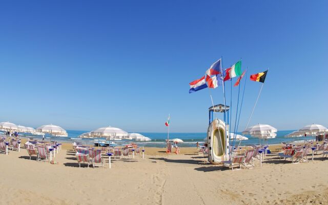 Victoria Mobilehome Stella del Sud Camping Villaggio