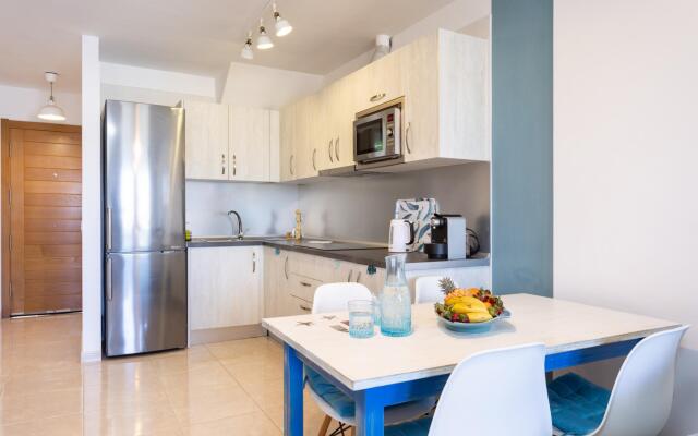 Home2Book Bright Penthouse Médano, Terrace & Pool