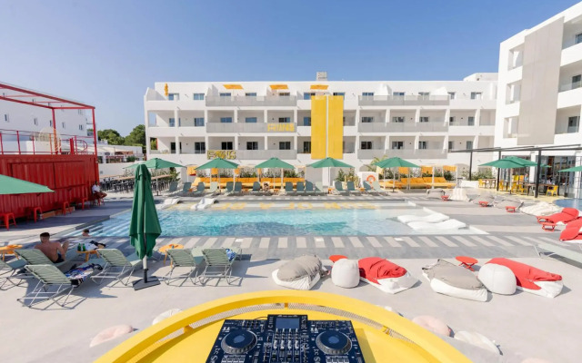 AzuLine Apartamentos Sunshine