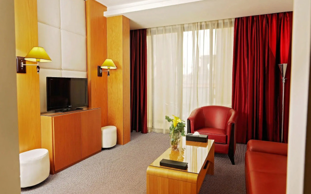WH Hotel
