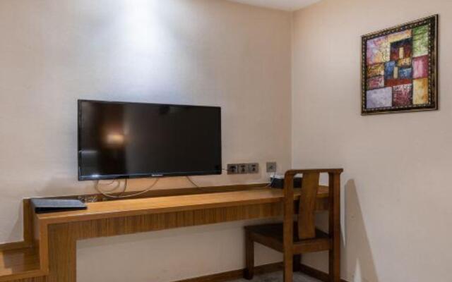 Tonghui Boya Business Hotel