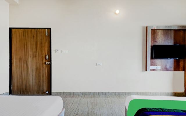 Treebo Trend Hotel RK