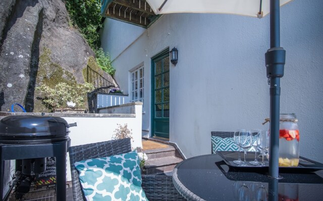 The Sand Castle - 2 Bedroom Apartment - Tenby