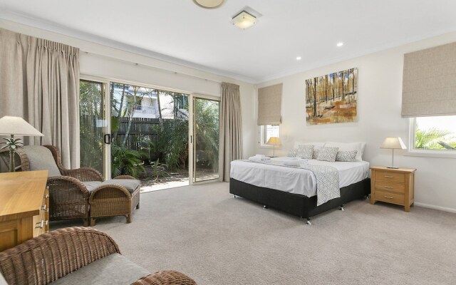 Perfect Family Holiday Home on Noosa Sound - 3 Key Court