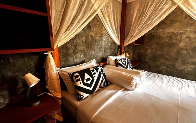 Mangroove Bay Boutique Hostel