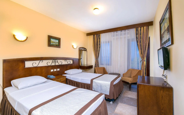 Hotel Club Phellos