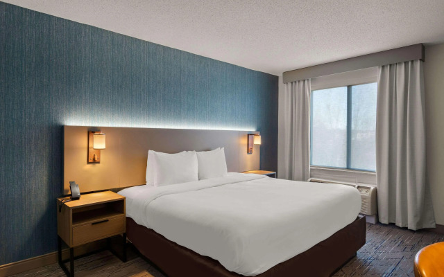 Comfort Inn & Suites Ashland – Richmond North