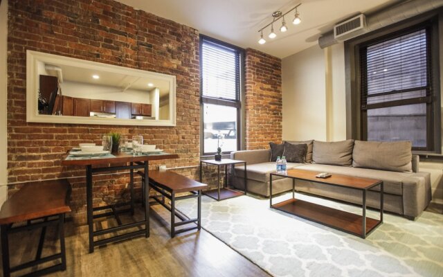 Broadway by Nashville Vacations