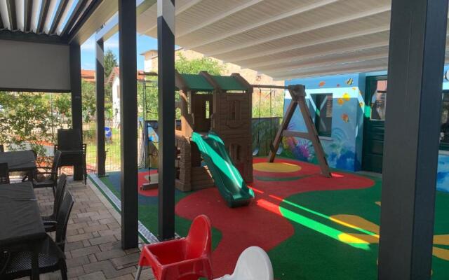 Appartamento liberty con area giochi per bambini