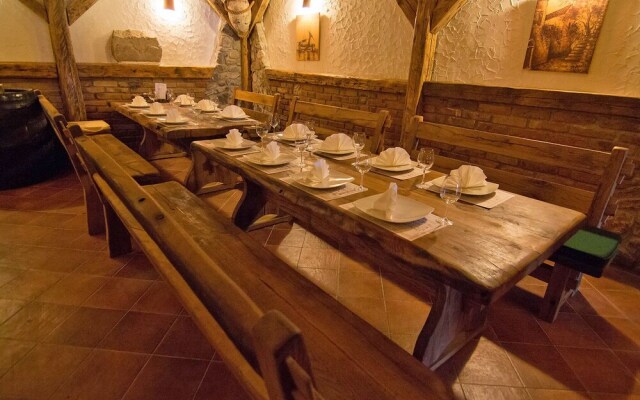 Sani Cesarica in Cesarica