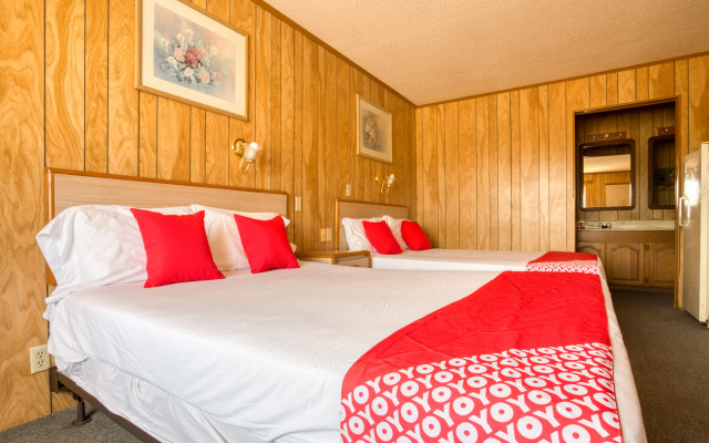 OYO Hotel Breckenridge TX Hubbard Creek Lake