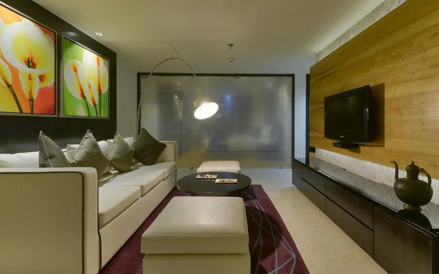 Davanam Sarovar Portico Suites Bengaluru