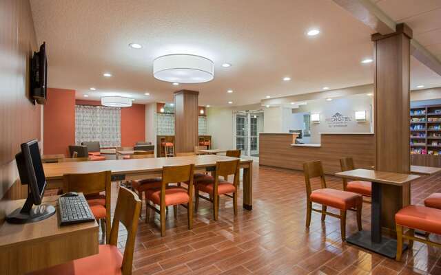 Microtel Inn & Suites by Wyndham Walterboro