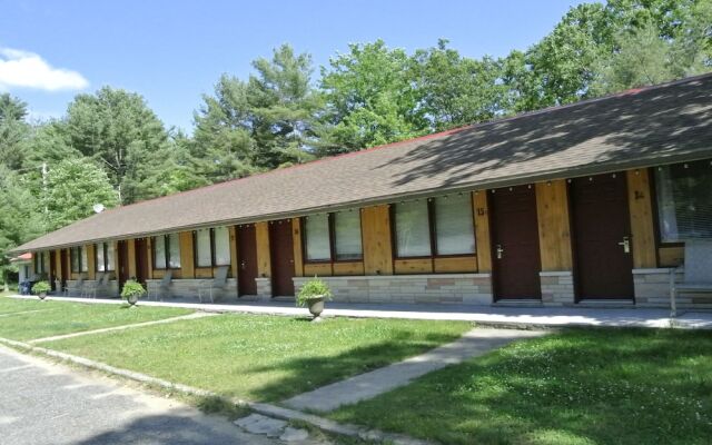 Gold Pine Inn Motel