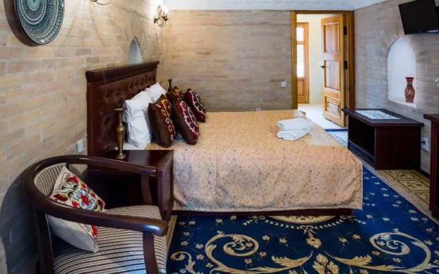 Ориент Стар Хива