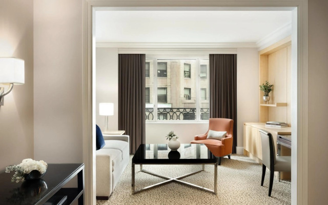 Omni Berkshire Place