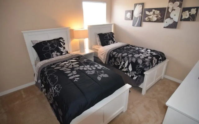 4-Bedroom Villa in Davenport 207BON