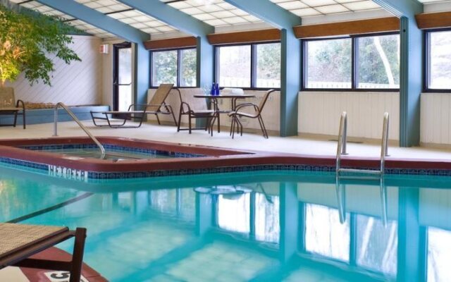 Lake House at High Peaks Resort