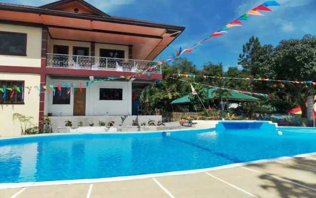 Sunrise Garden Lake Resort