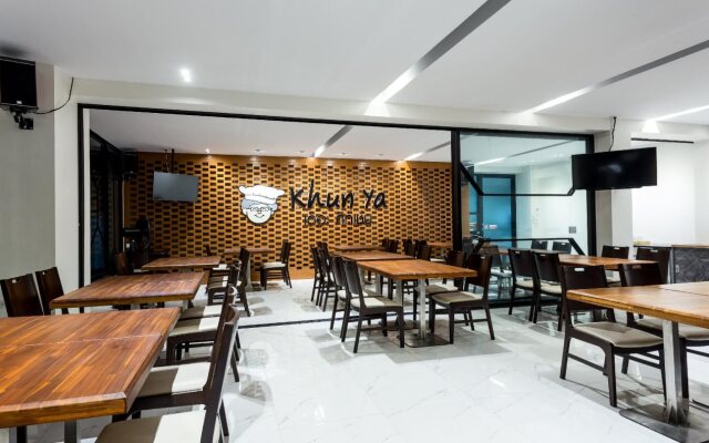 Phimai Paradise Hotel