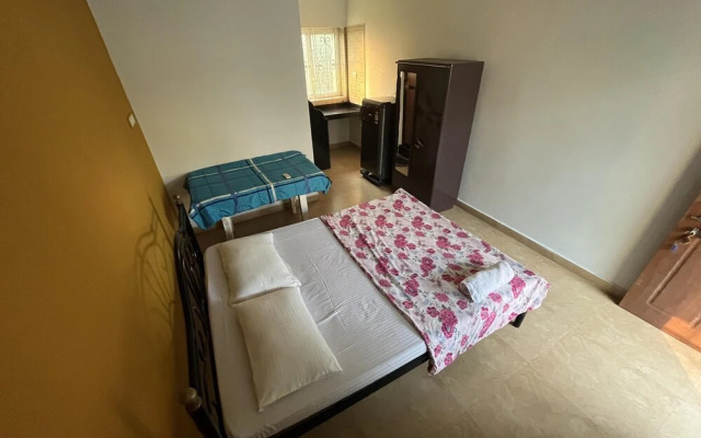 Morjim Guest House