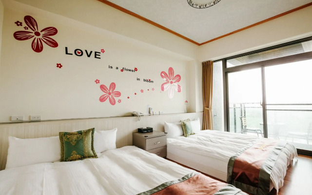 Lisinty Resort
