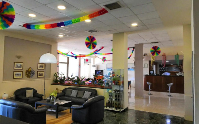 Delfini Hotel