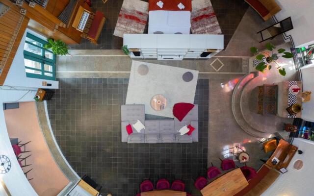 dreamcation - Wohnen in KIRCHE, 3D-Tour, Terrasse, BBQ, Küche, Kamin, 180qm