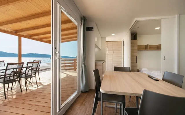 Amadria Park Deluxe Beach Mobile Home