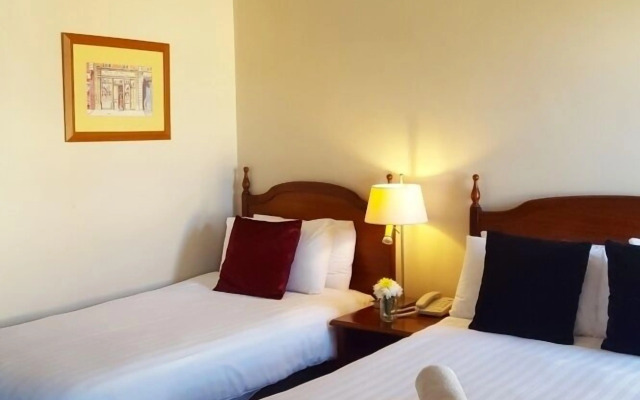 The Royal Valentia Hotel