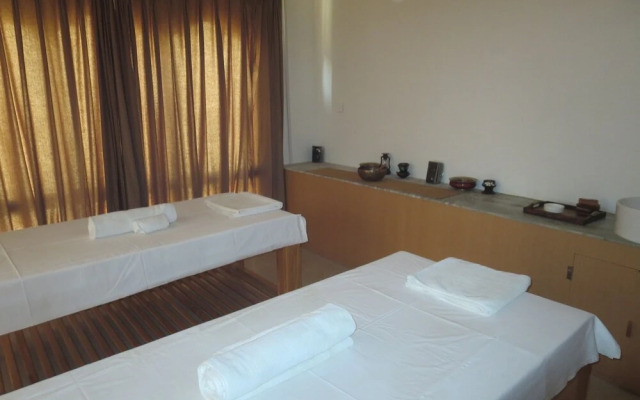 Zhingkham Resort