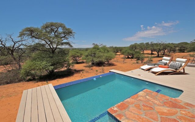 Otjimbondona Kalahari