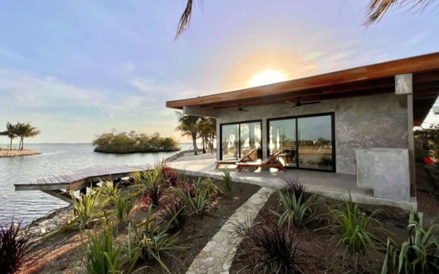 Seabird Belize Vacation Rentals