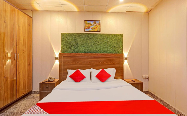 OYO Flagship 80572 Dream Comes True Hotel Banquet