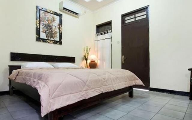 Oyo 3244 Grand Chandra Hotel