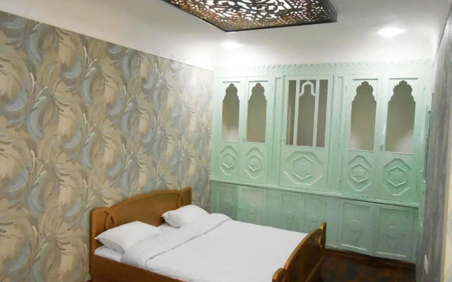 Colibri Traditional Hotel