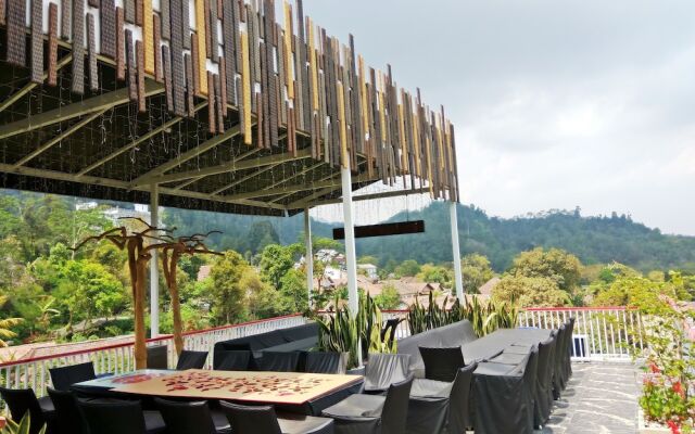 Villa Jaran Jingkrak - Hostel